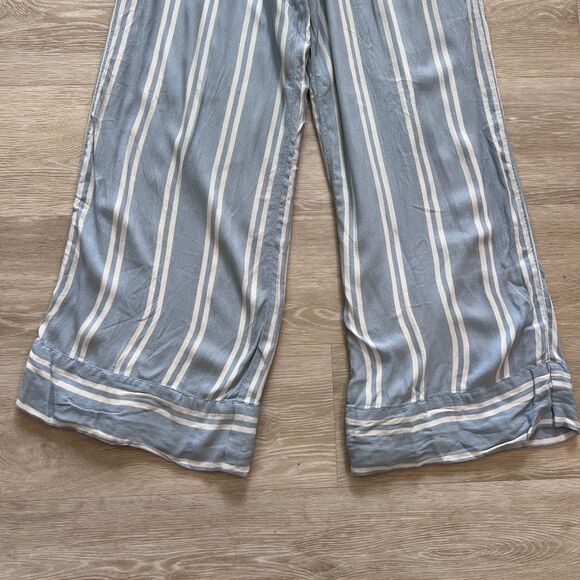 Lulu's Two Piece Coastal Living Blue & White Stripped Set-Size S - Picture 9 of 11